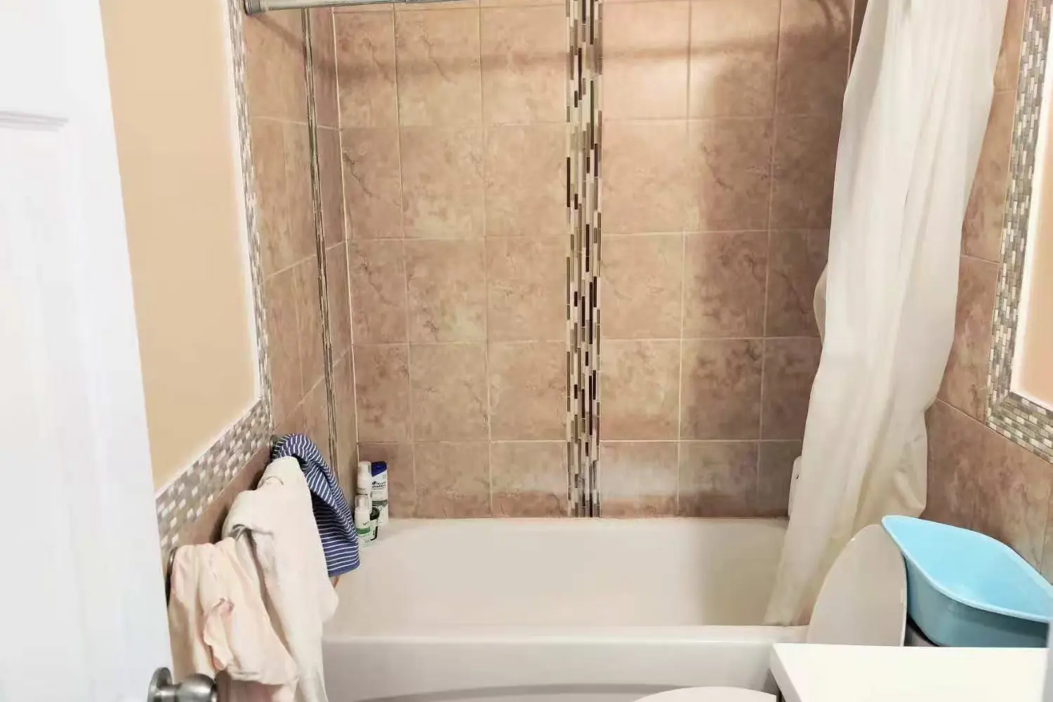 Additional image 10 of 100 Leeward Glenway 806