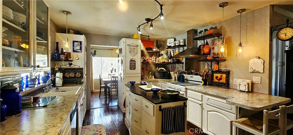 Additional image 11 of 10475 Frontier Trl, Cherry Valley, CA 92223