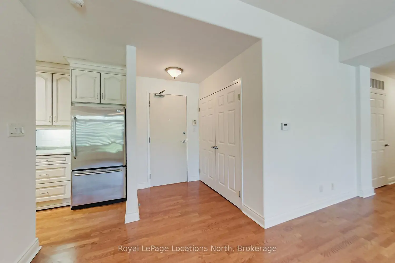 Additional image 3 of 10 Bay Street 104