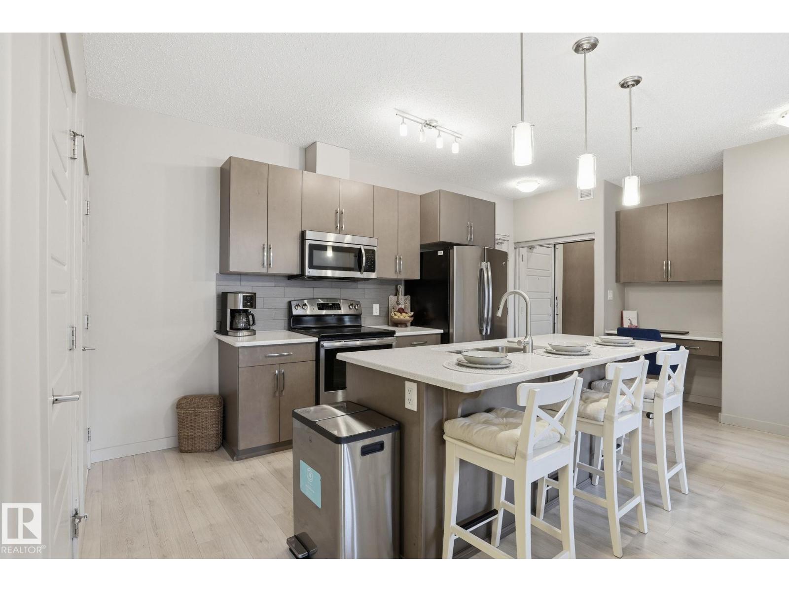 Additional image 5 of 303-320 Ambleside Link Drive SW, Edmonton, AB, T6W2Z9