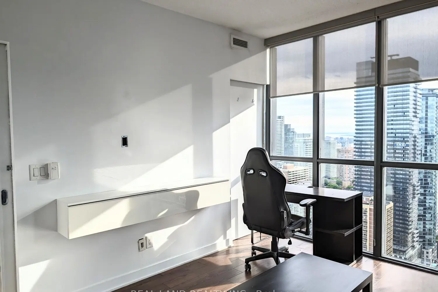 Additional image 9 of 110 Charles Street 4005