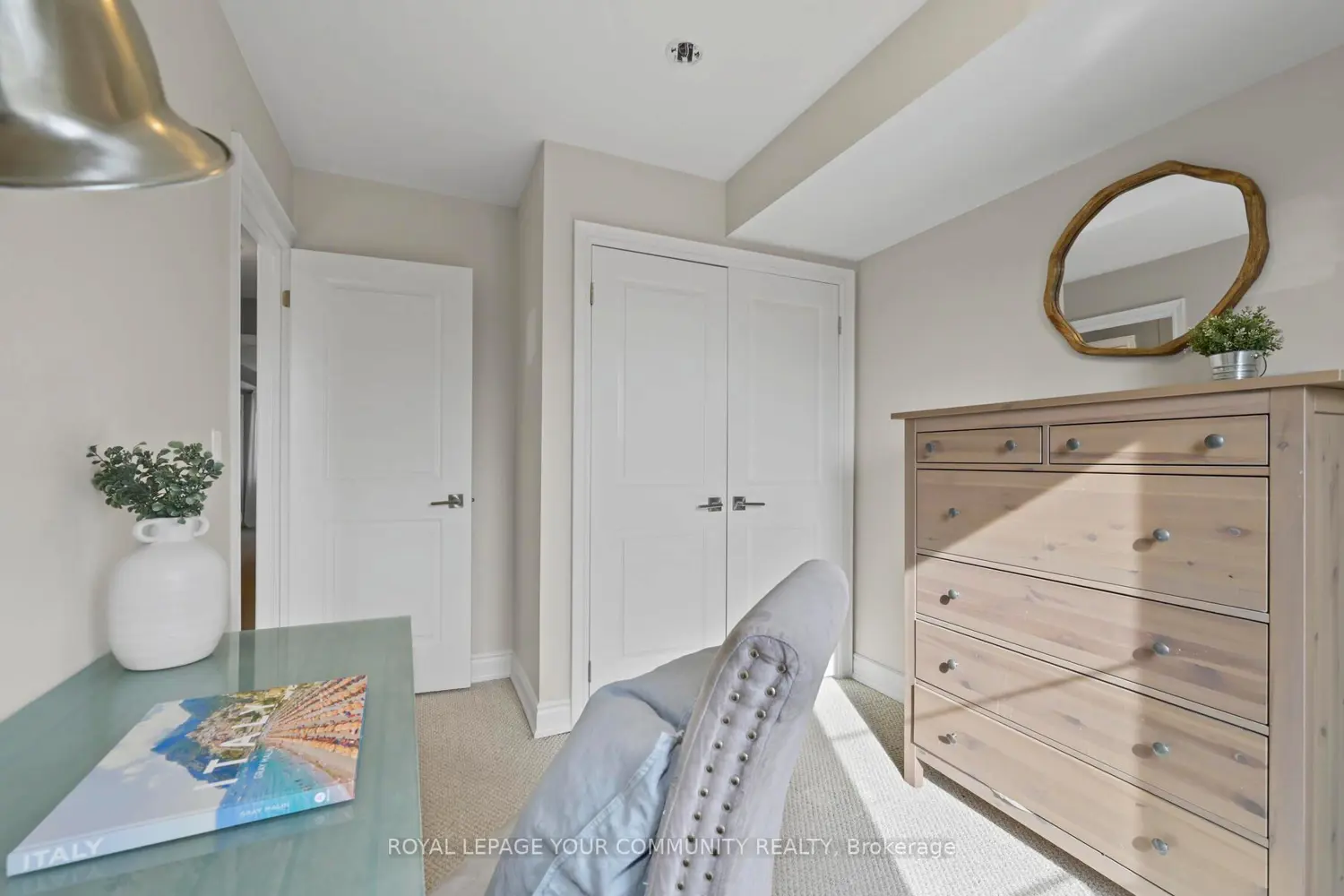 Additional image 14 of 17 Baldwin Street 205