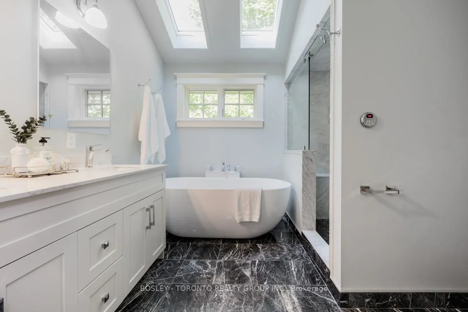 Additional image 11 of 409 Reynolds Street