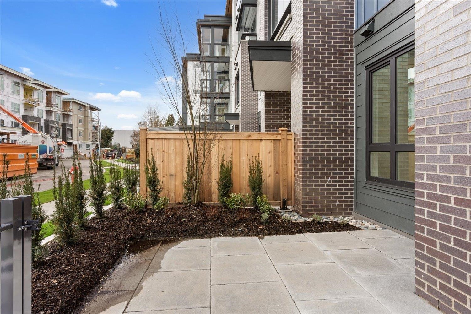 Additional image 2 of 117-13777 75a Avenue, Surrey, BC, V3W 3W4