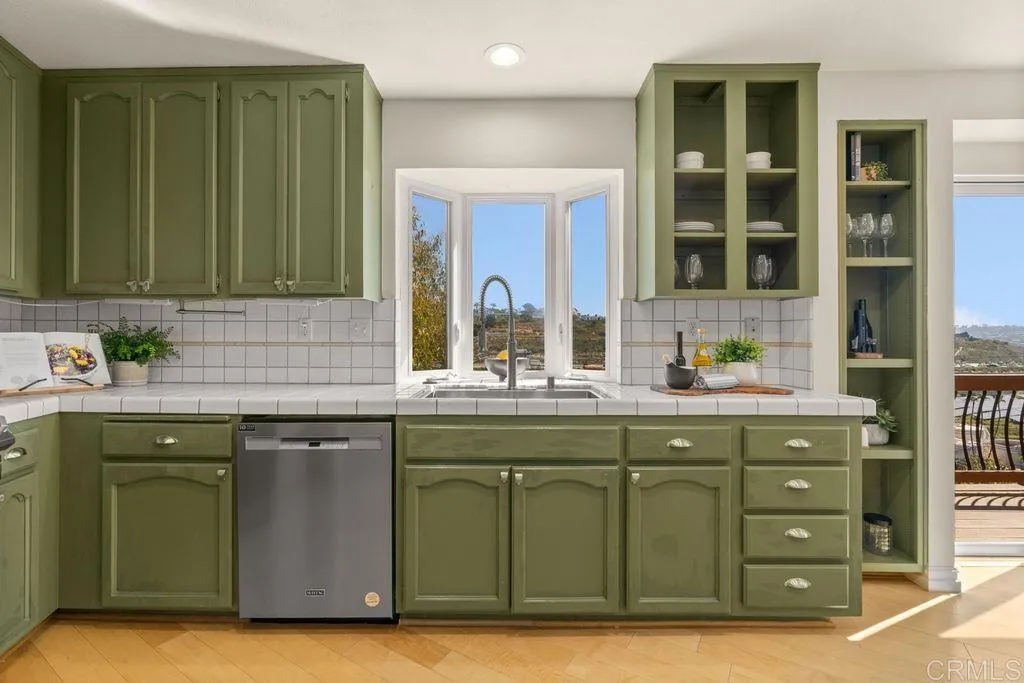 Additional image 81 of 359 Dublin Drive, Cardiff By The Sea, CA 92007