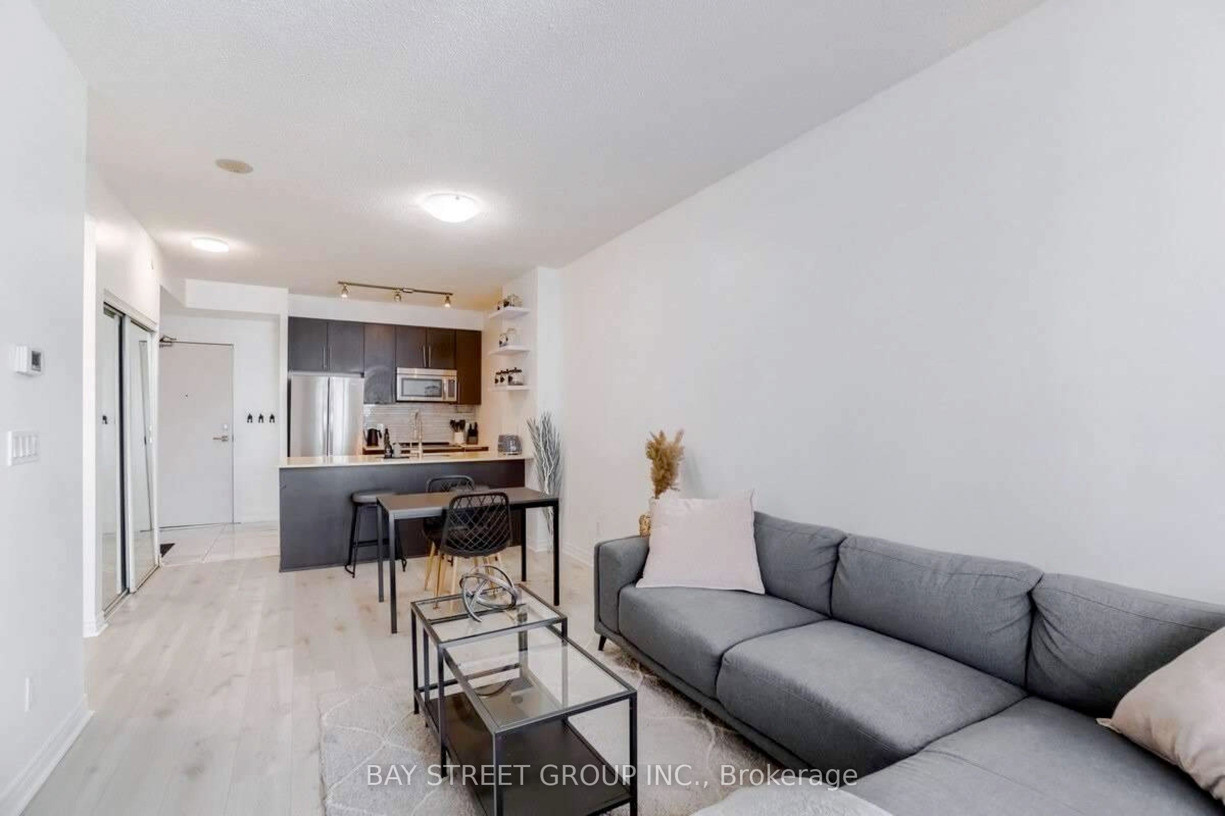Additional image 2 of 2604-4011 Brickstone Mews, Mississauga, ON, L5B 0G3