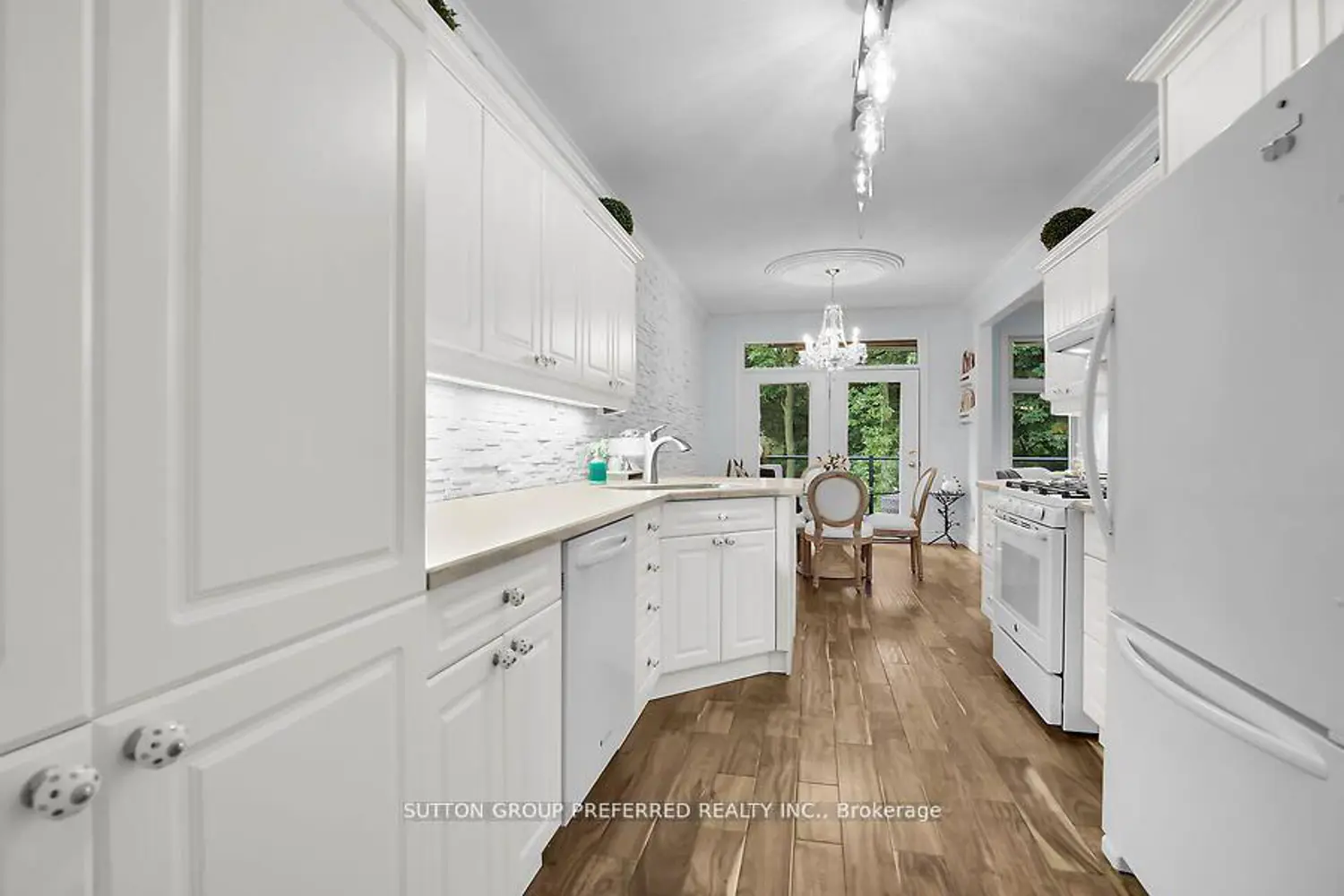 Additional image 3 of 398 Old Riverside Drive 6