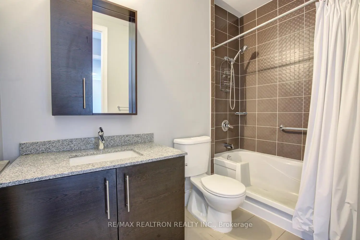 Additional image 16 of 253 South Park Road Ph#2