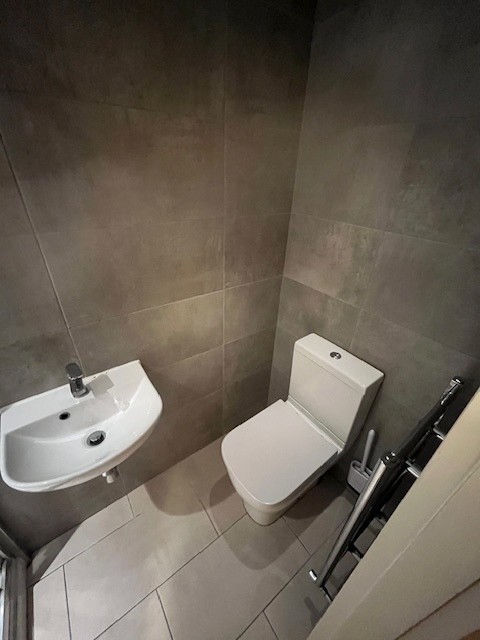 Additional image 3 of Room in a Shared Flat, Manchester, M20, N1 7GU