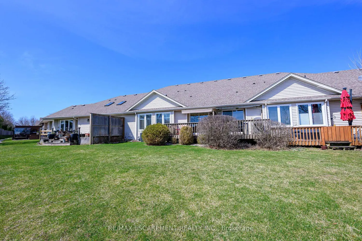 Additional image 10 of 1439 Niagara Stone Road 18