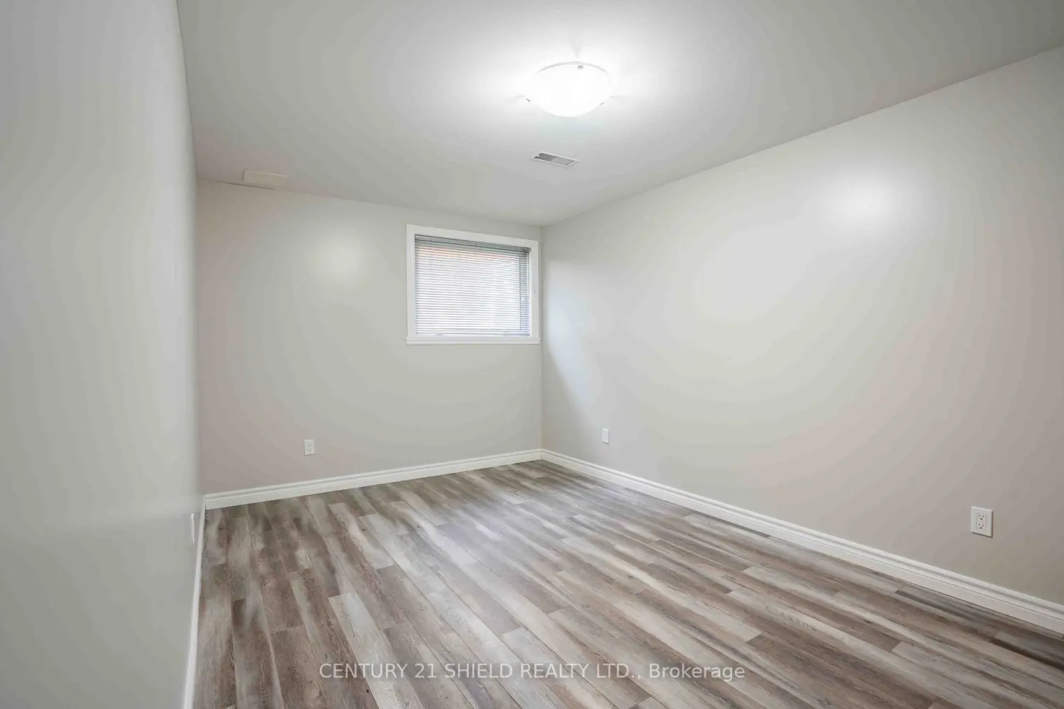 Additional image 11 of 221 Third Street