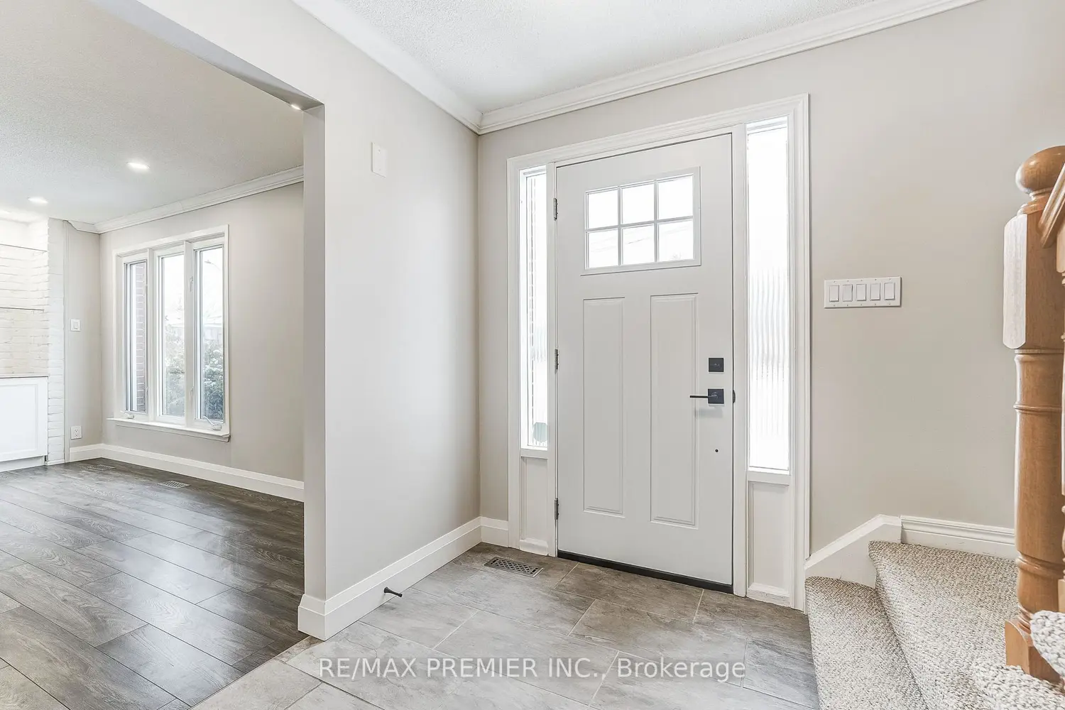 Additional image 3 of 2395 Benedet Drive