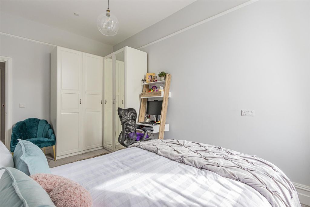Additional image 10 of 2 bed flat for saleKestral Mews, Cathedral Road, Pontcanna CF11