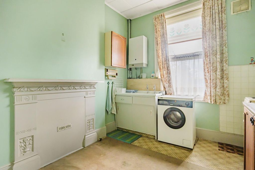 Additional image 13 of 6 bed semi-detached house for saleLennard Road, Penge, London SE20