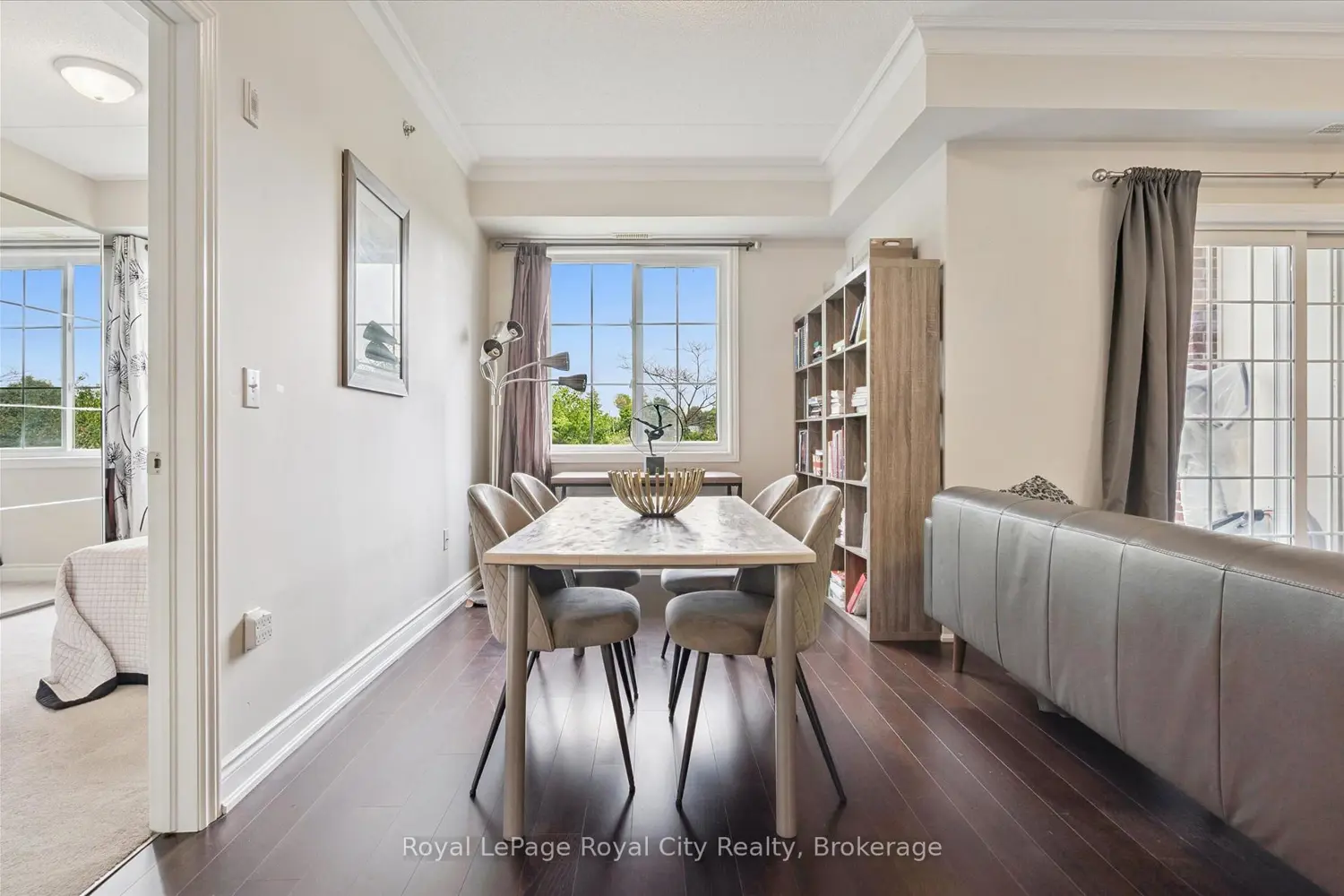 Additional image 5 of 1440 Gordon Street 122