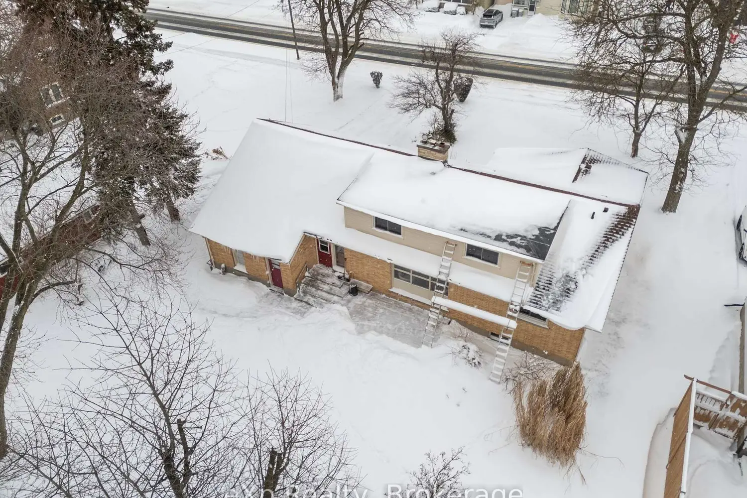 Additional image 10 of 324 Huron Road