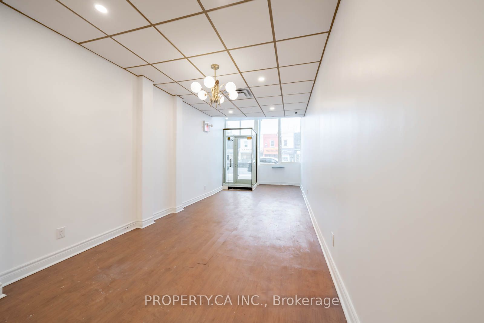 Additional image 6 of Main-2657 Yonge Street, Toronto, ON, M4P 2J6