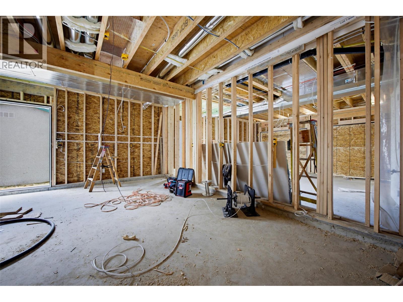 Additional image 3 of 153 Park Street, Kamloops, BC, V2B4A7