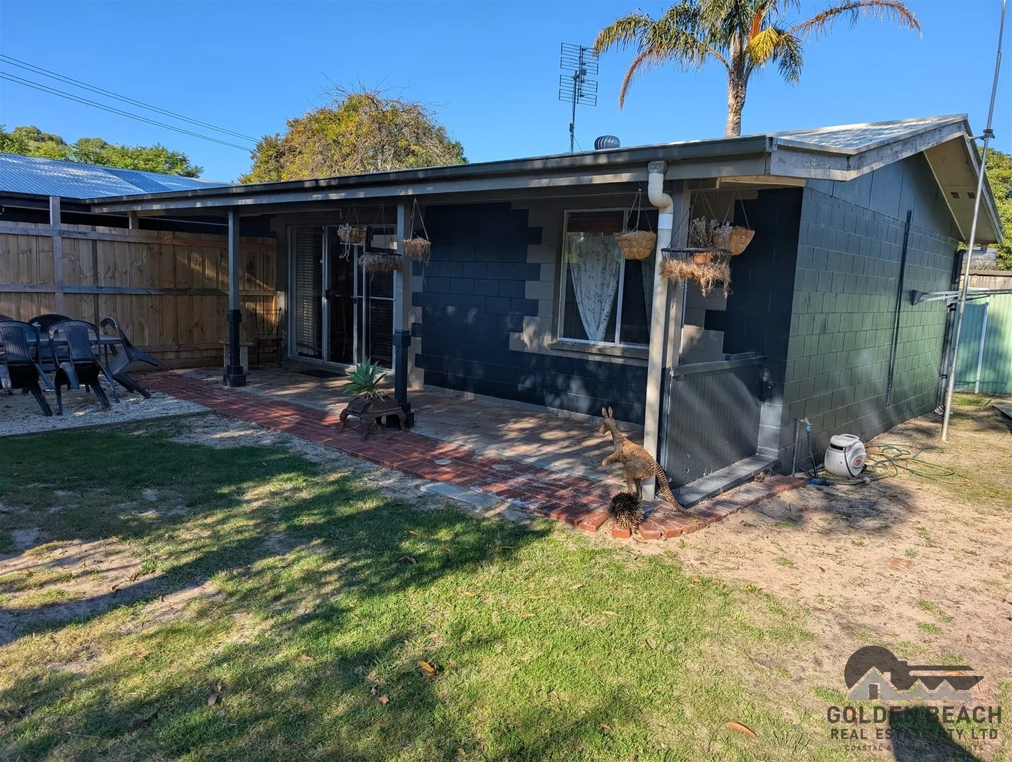 16 Echidna Street, Loch Sport VIC 3851