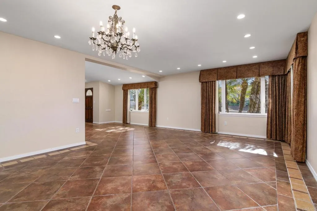 Additional image 13 of 1180 Barcelona Drive, San Diego, CA 92107