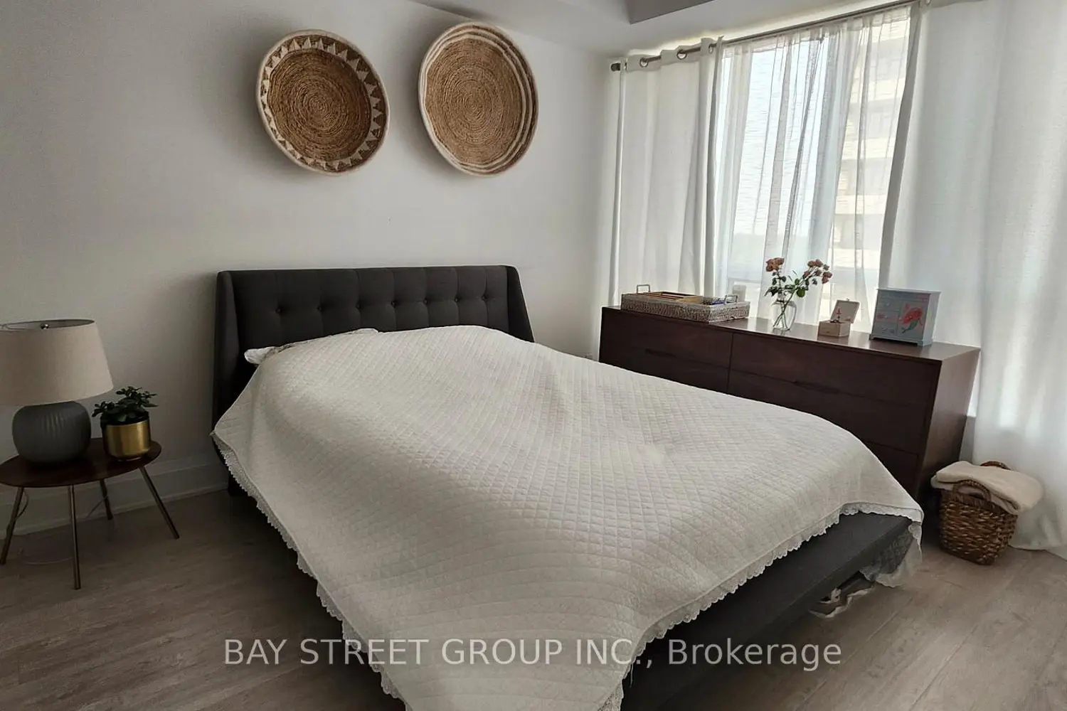 Additional image 6 of 100 Harrison Garden Boulevard 615