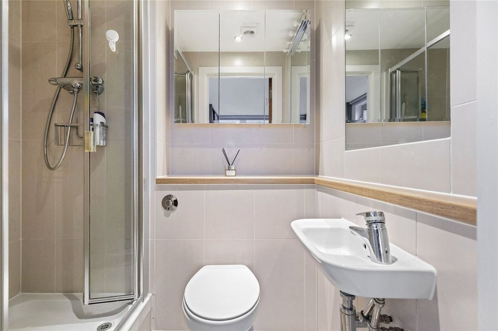 Additional image 7 of 2 bed flat for saleBalmes Road, London N1