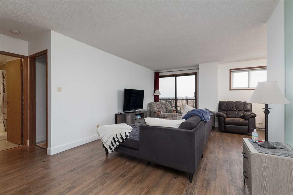 Additional image 3 of 515-5 Berkley Place W, Lethbridge, AB, T1K 5M9