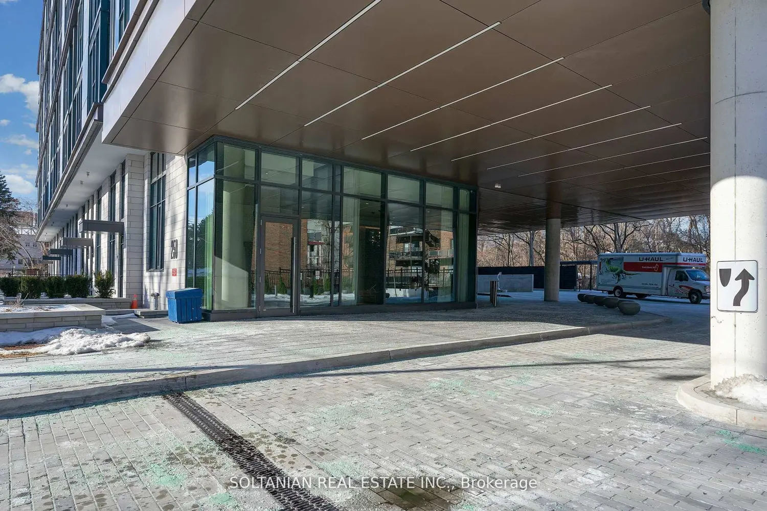 Additional image 20 of 250 Lawrence Avenue 320