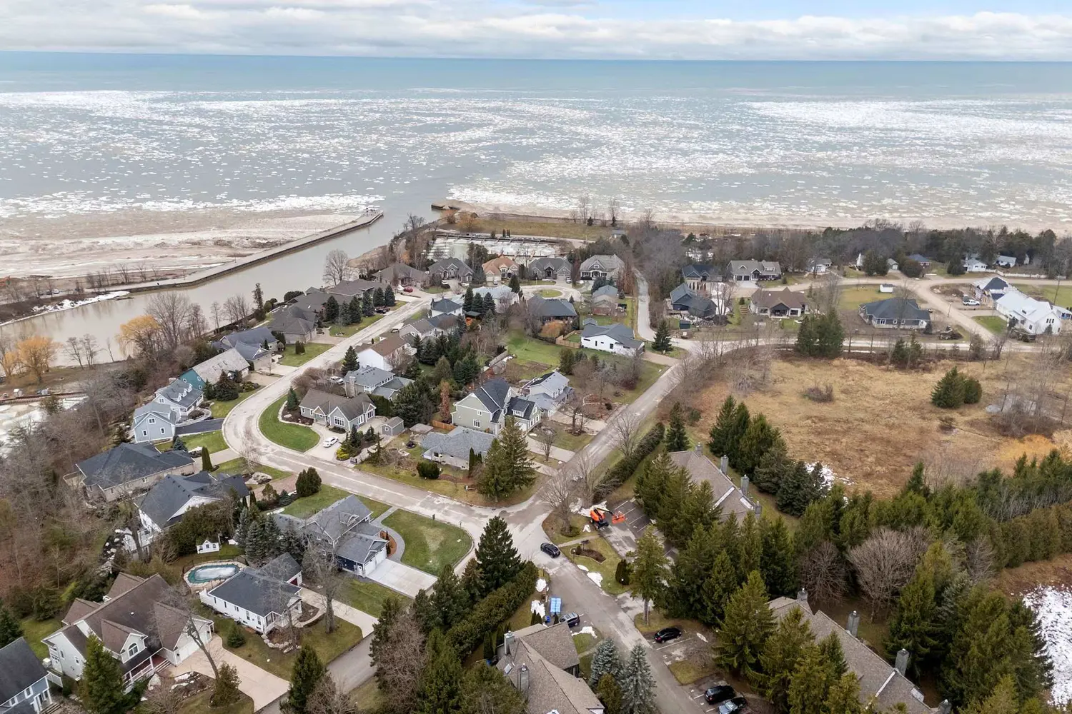 Additional image 18 of 76582 Jowett's Grove Road 28