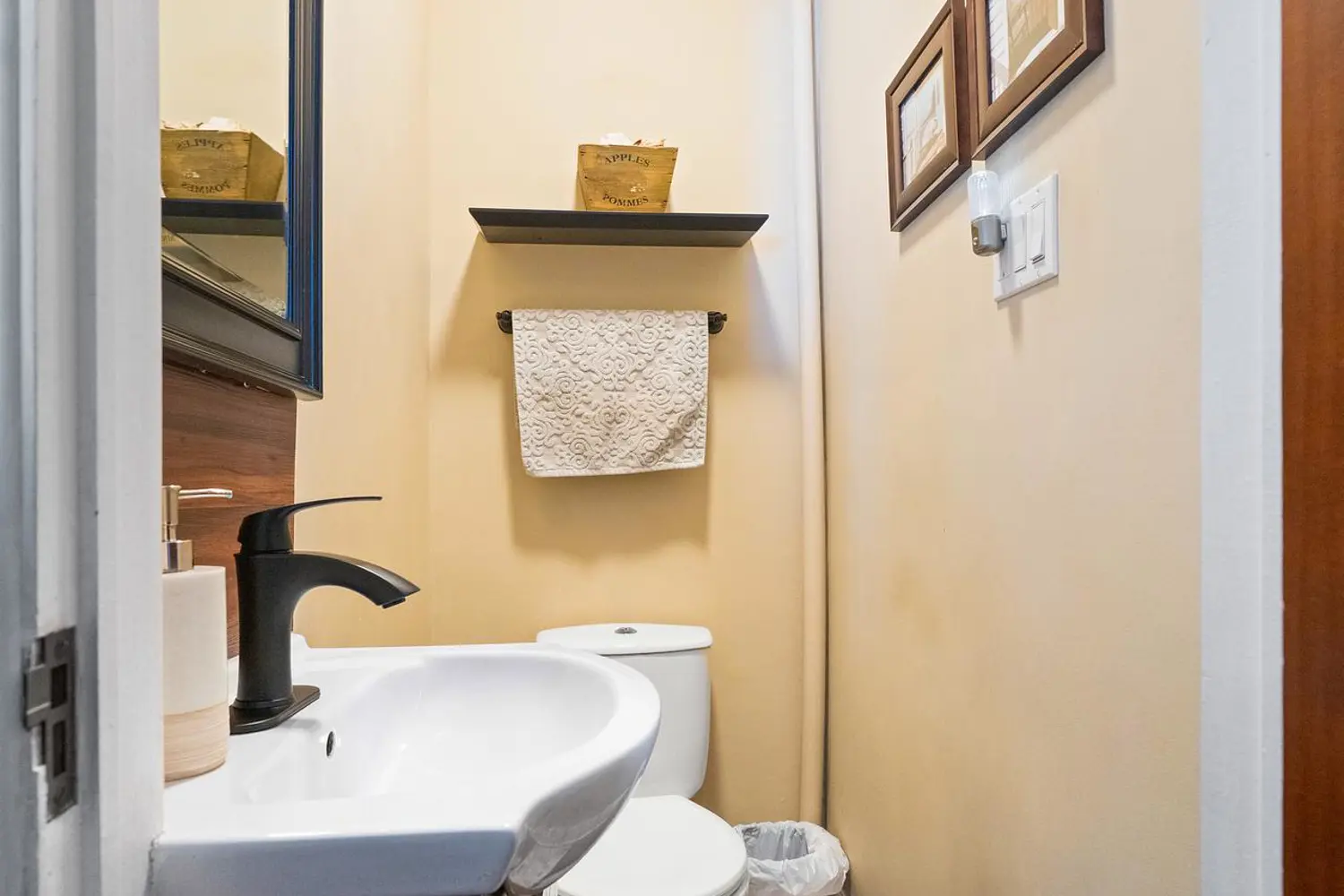 Additional image 11 of 2864 County Road 30 Road