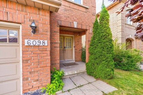 Additional image 7 of 6098 Rowers Crescent, Mississauga, ON, L5V 3A2