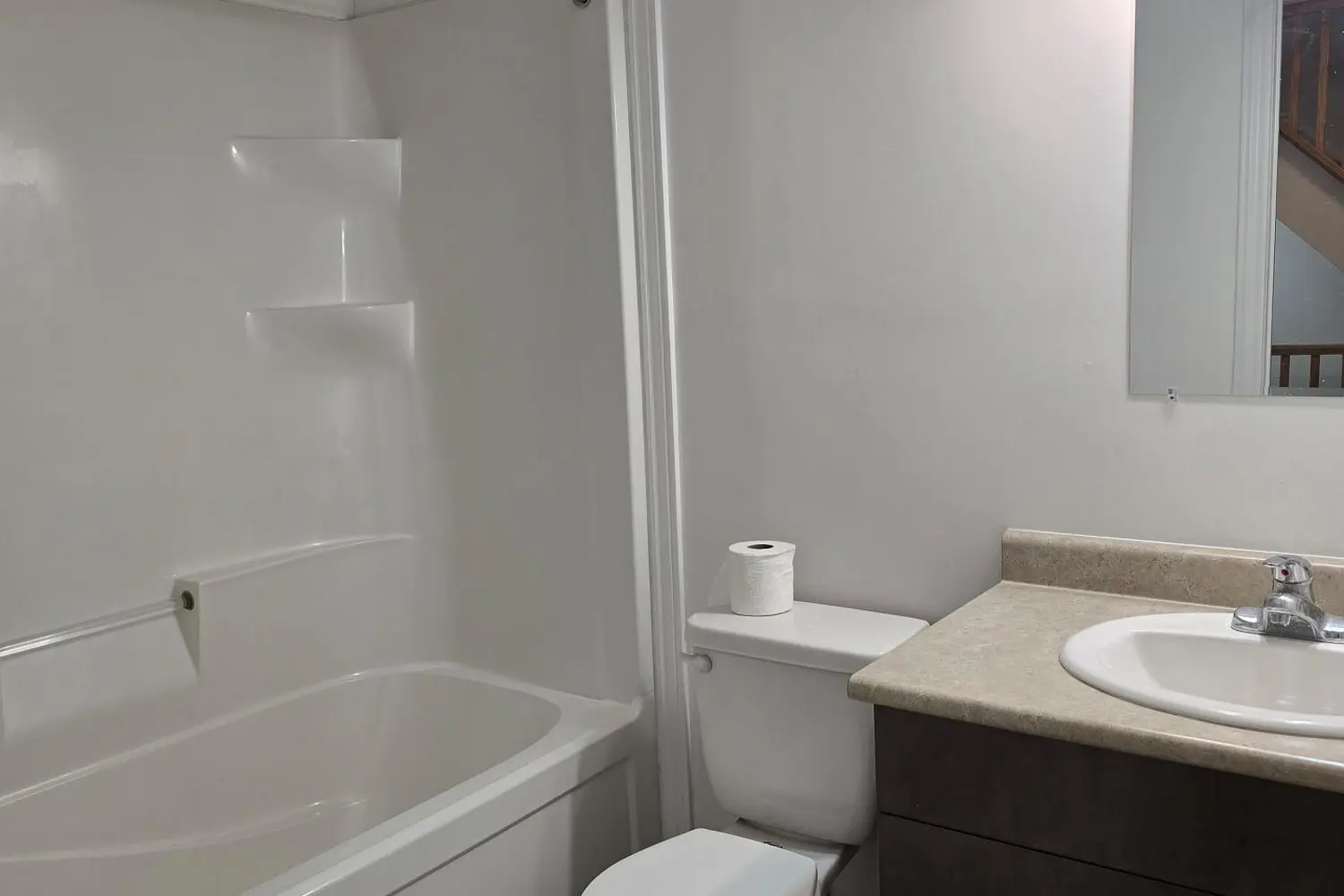 Additional image 2 of 1430 Highland Road West Road 3A