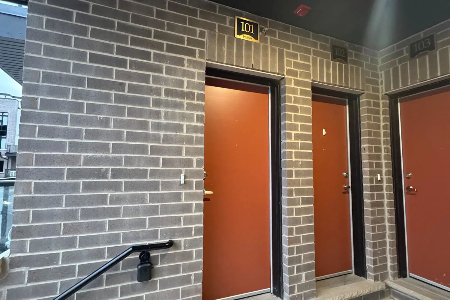 Additional image 3 of 1577 Rose Way 101