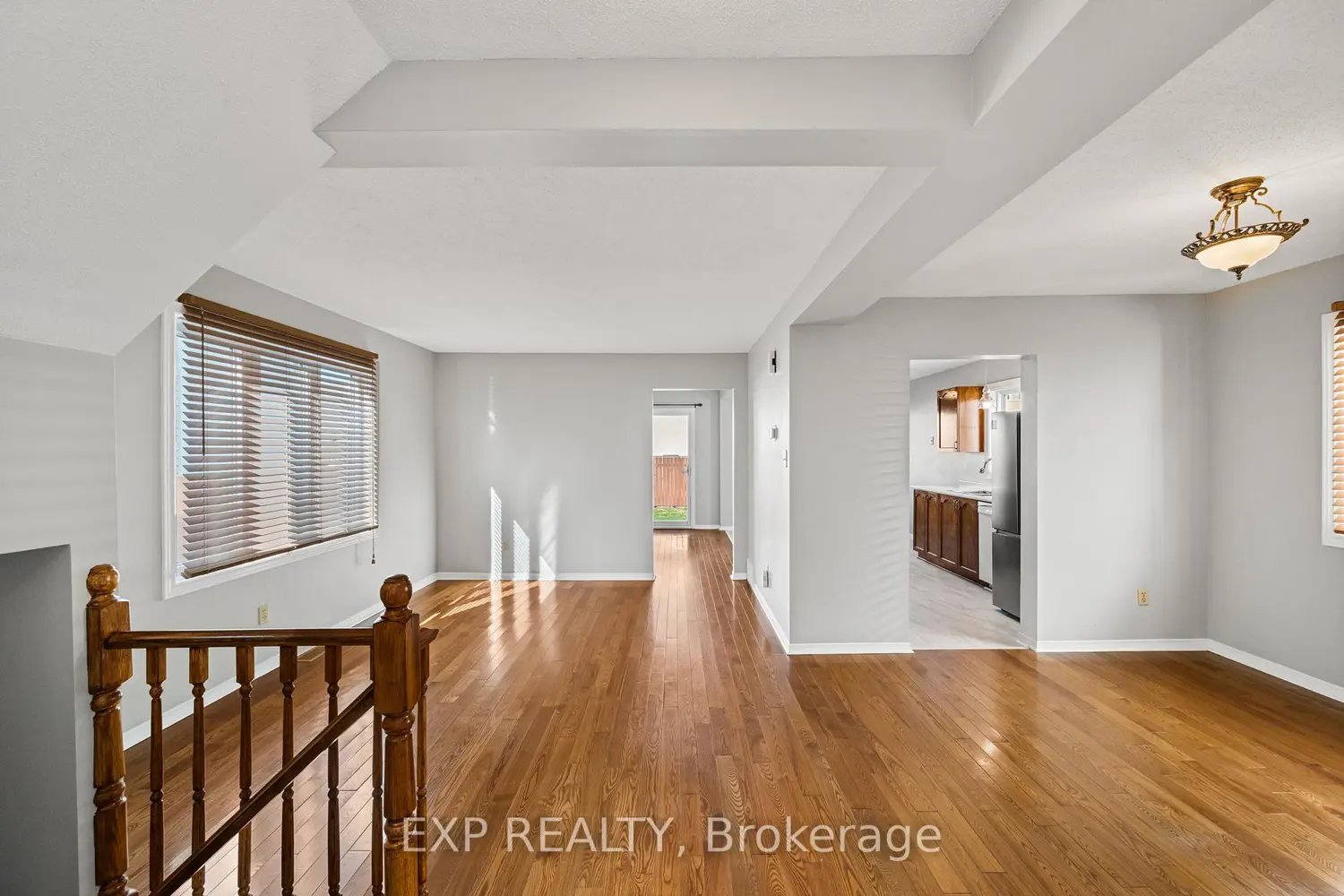 Additional image 5 of 32 Peacock Crescent