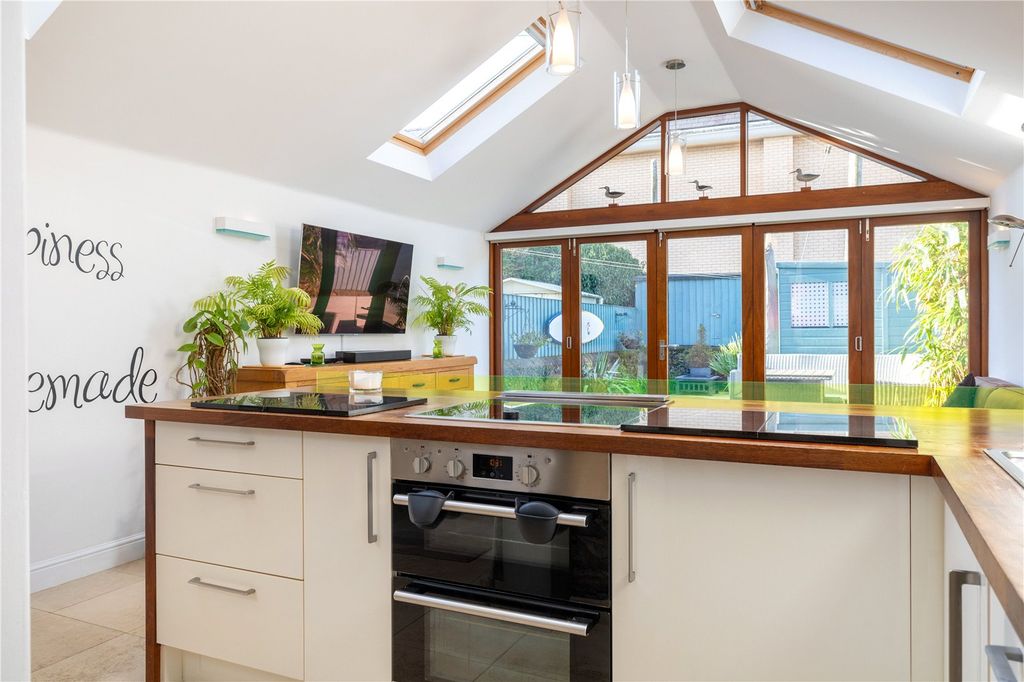 Additional image 8 of 4 bed terraced house for salePark Lane, Bideford, Devon EX39