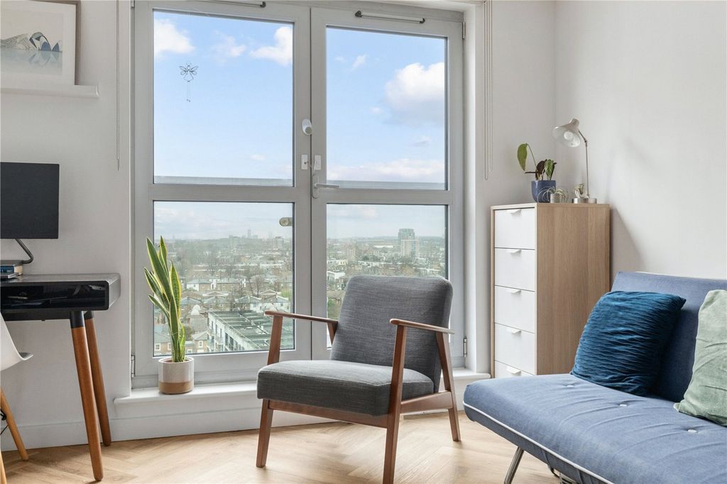 Additional image 4 of 2 bed flat for saleBalmes Road, London N1