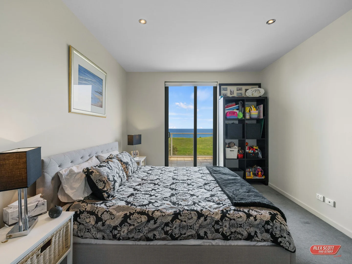 Additional image 10 of 9/5 Sapphire View, San Remo VIC 3925