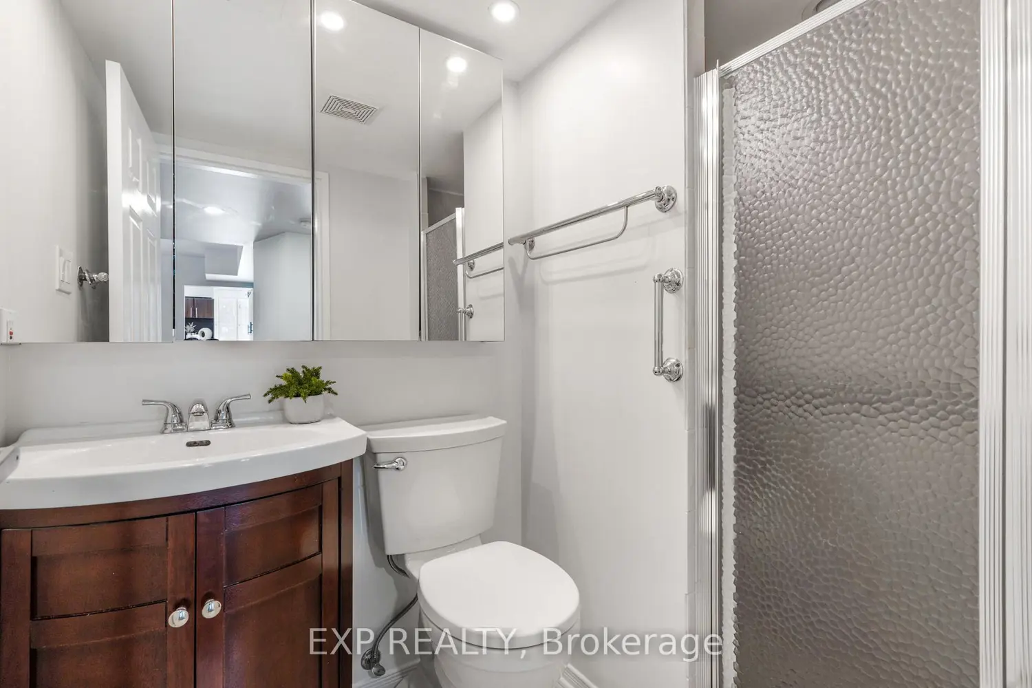 330 Centrum Boulevard 510 photo 3