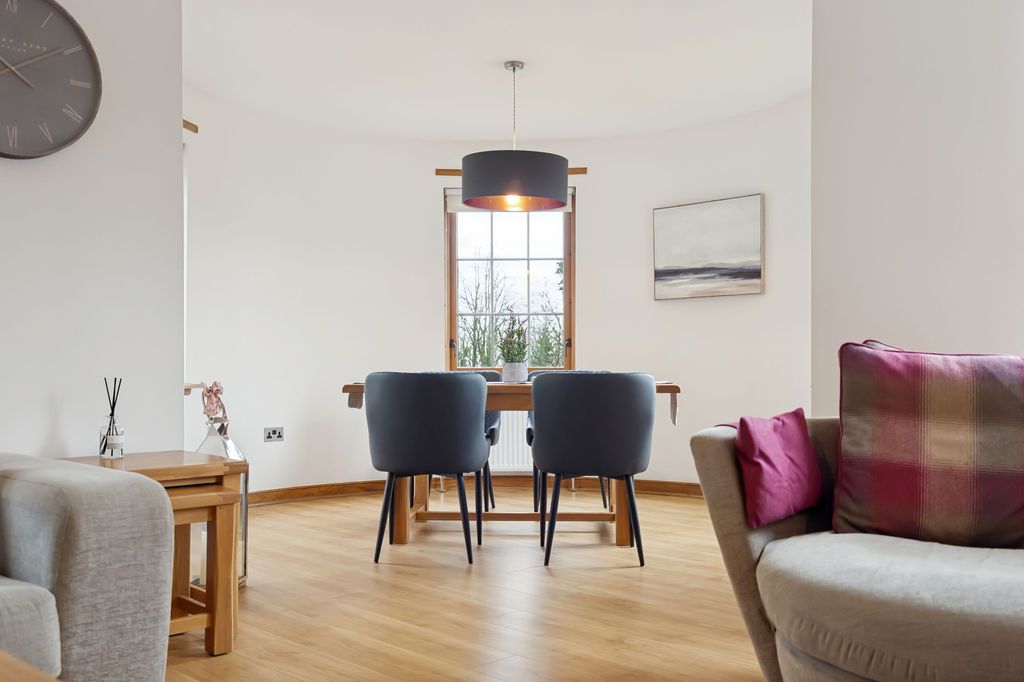 Additional image 6 of 3 bed flat for sale1/1, 2 Silver Birch Wynd, Port Glasgow PA14