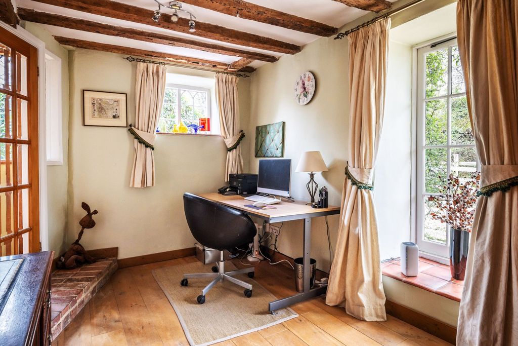 Additional image 20 of Land for saleNear Cranleigh, Surrey GU6