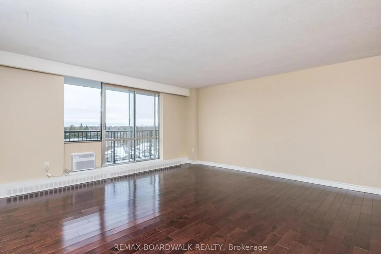 Additional image 3 of 2400 Virginia Drive 709