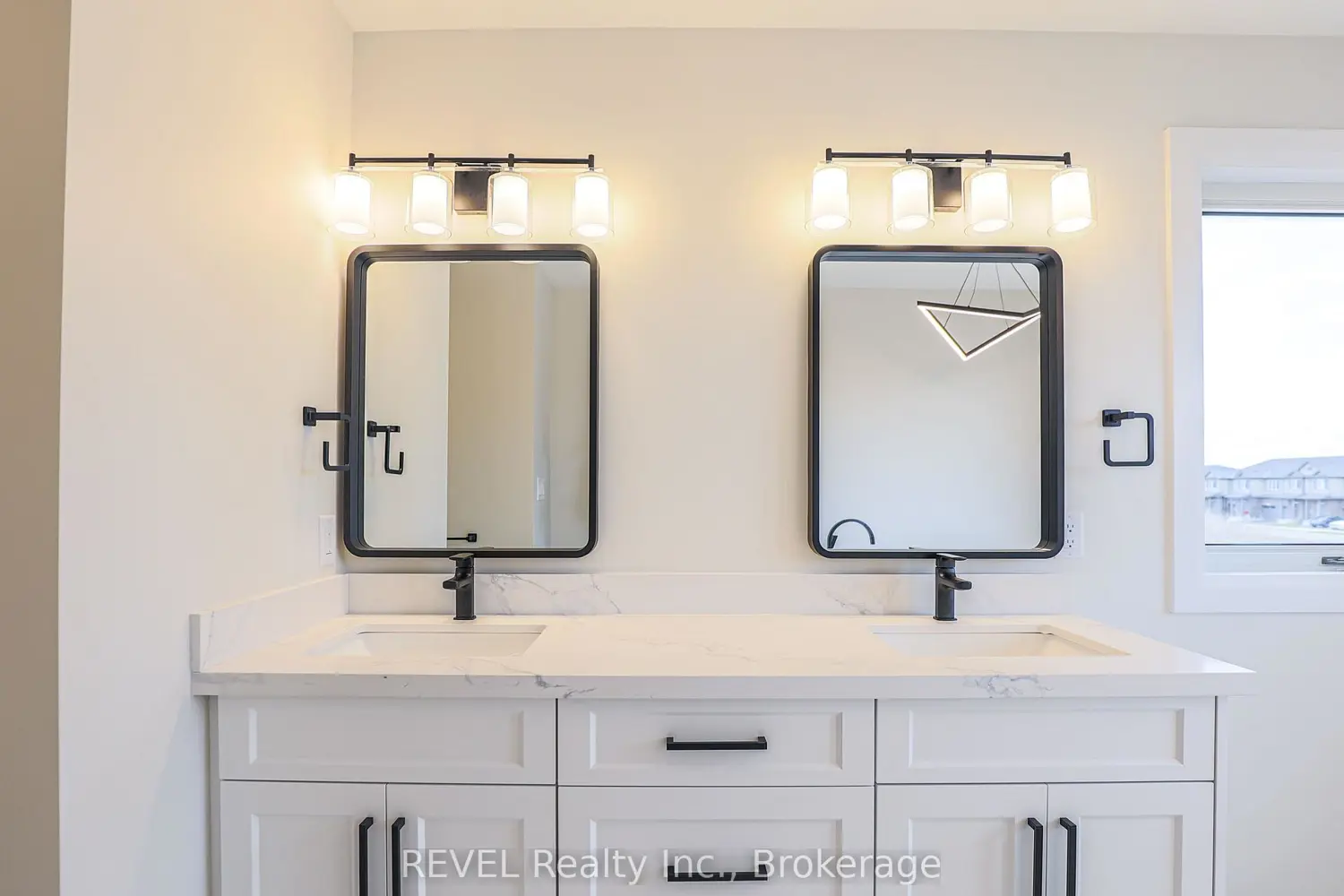 Additional image 15 of 111 Acacia Road