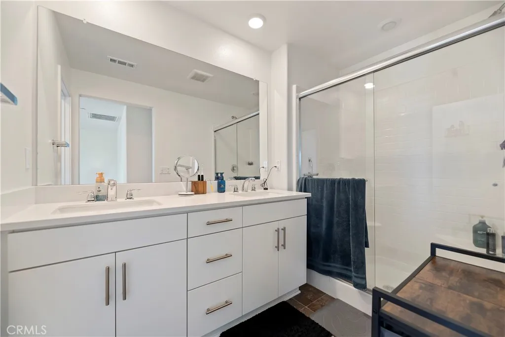 Additional image 28 of 364 Castaic Way, Rialto, CA 92377