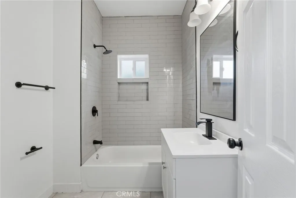 Additional image 36 of 2723 Iris Street, Riverside, CA 92507