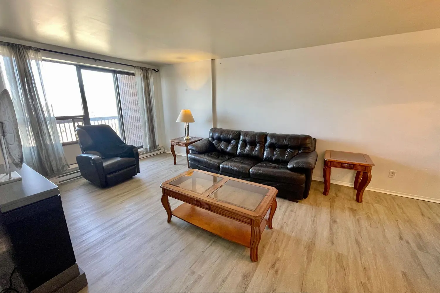 Additional image 9 of 17 Eldon Hall Place 602