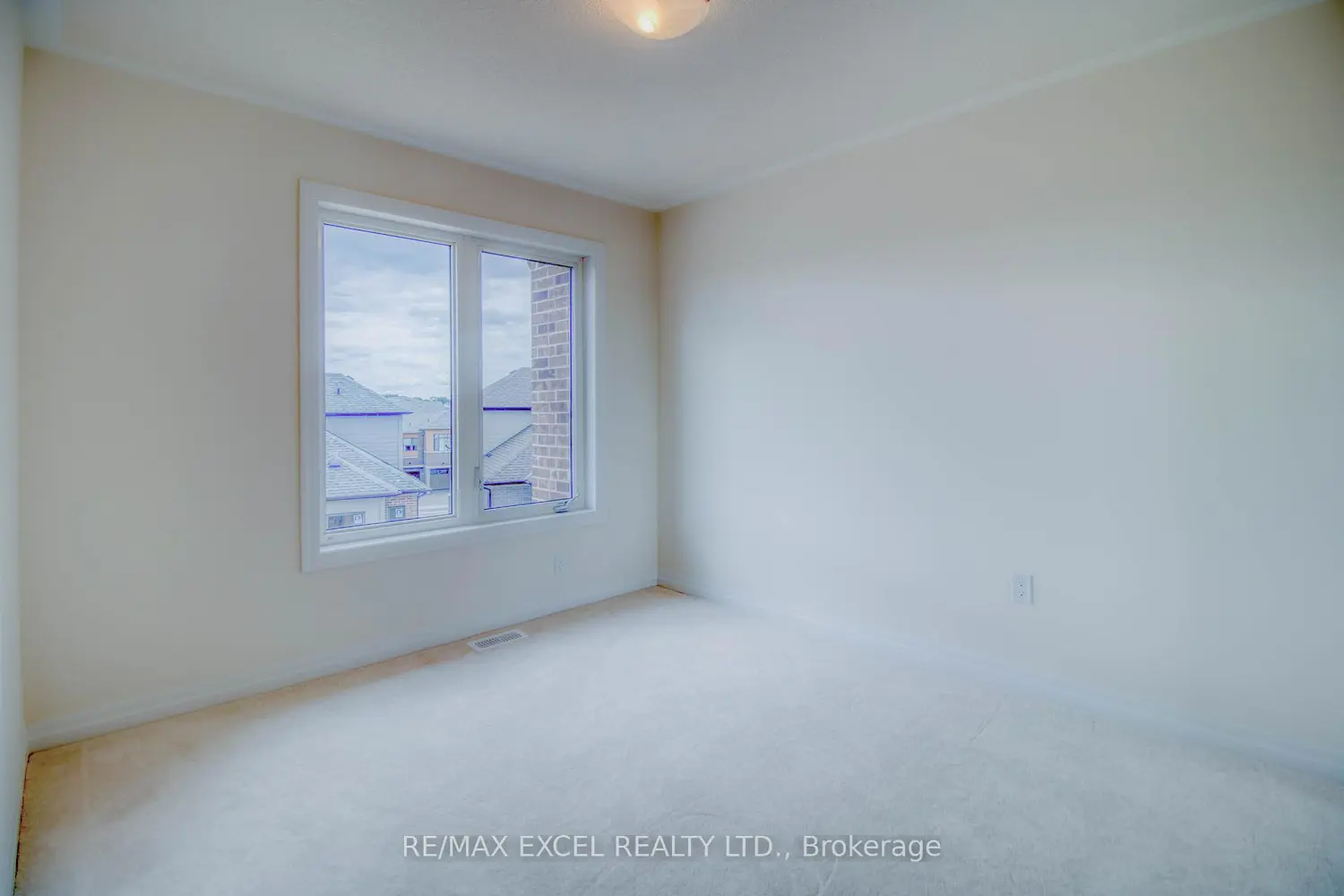 Additional image 15 of 124 Solstice Circle