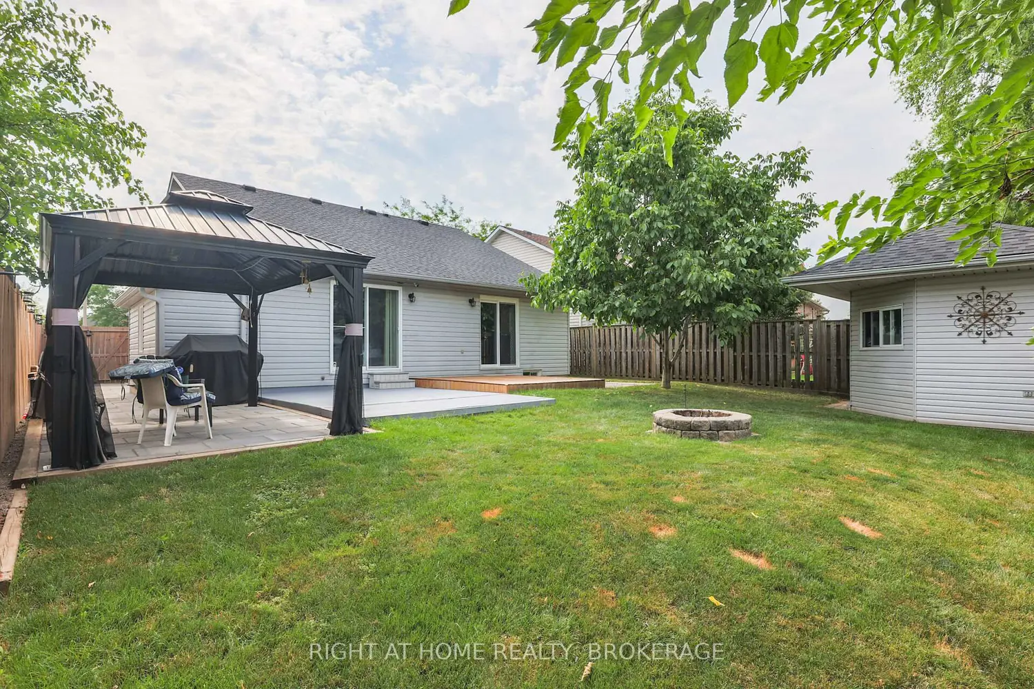 Additional image 13 of 4423 Dennis Avenue