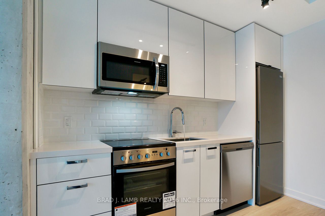Additional image 4 of 2203-284 King Street E, Toronto, ON, M5A 1K4