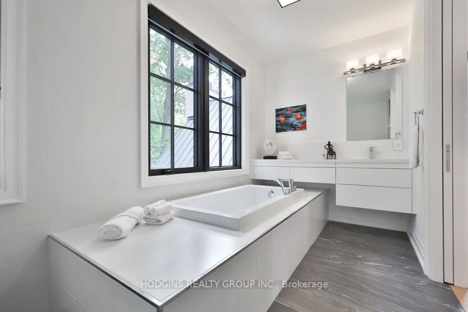 Additional image 15 of 238 Mineola Road