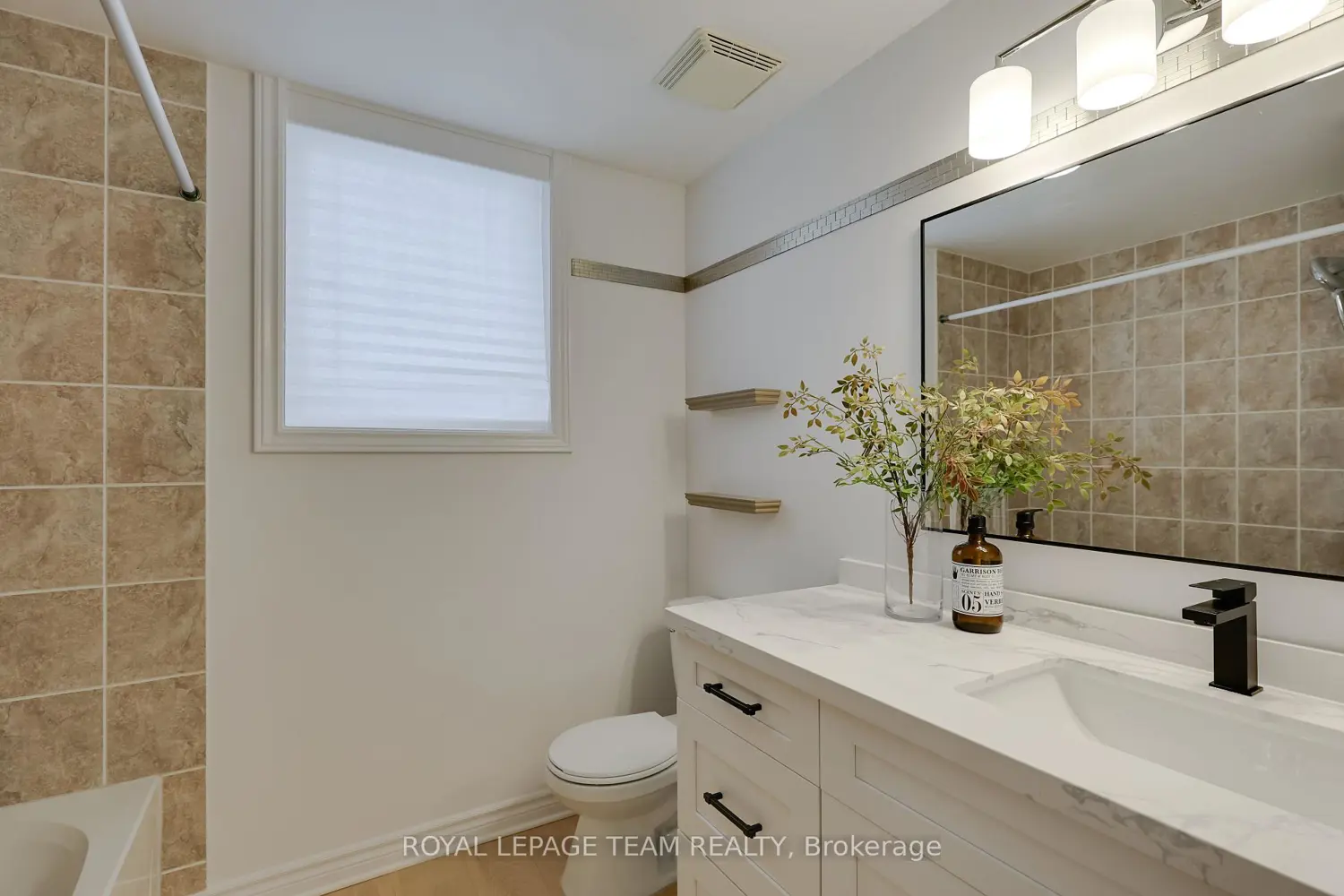Additional image 8 of 369 Paseo Private 2